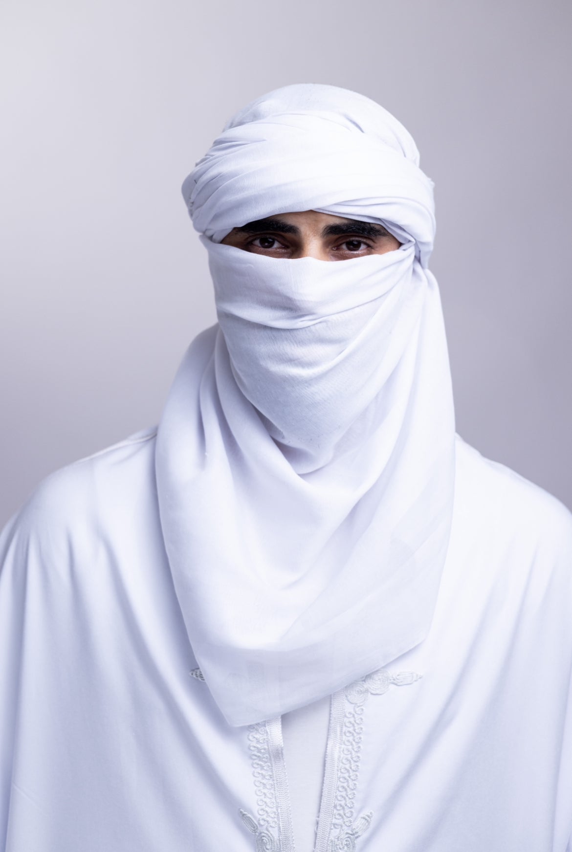 Le chèche sahraoui en blanc